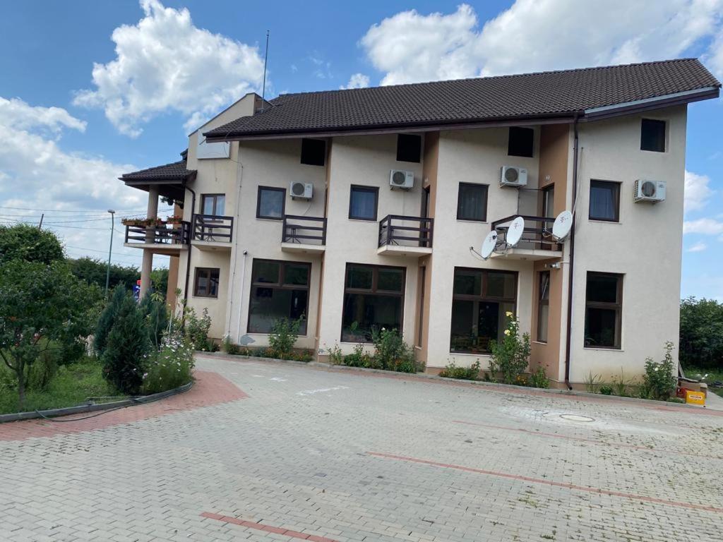 Pensiunea Casa Soarelui Simian Exterior foto